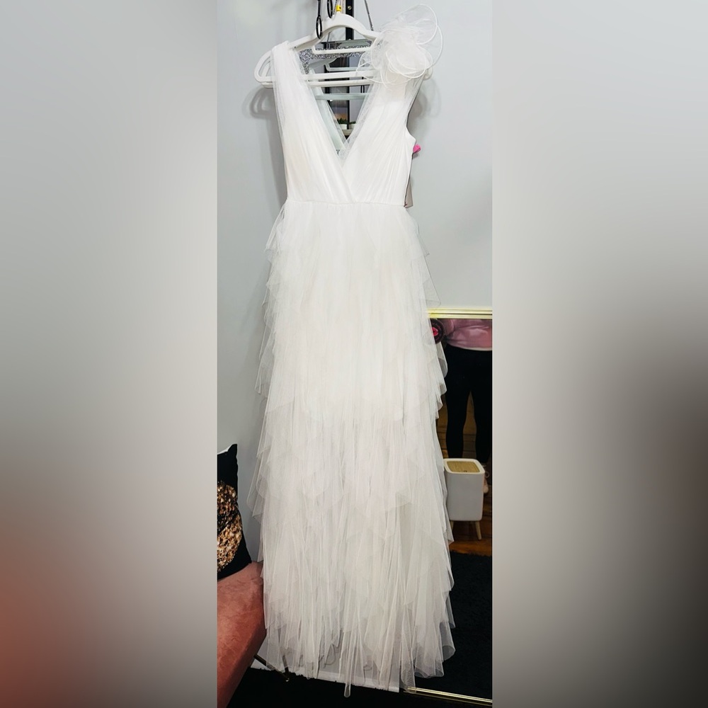 White meshed formal maxi dress - Picture 2 of 10